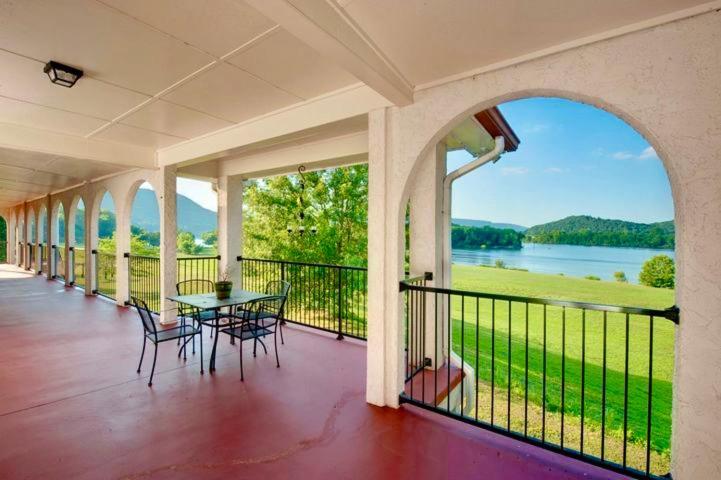 Tennessee Room At Tennessee Riverplace Chattanooga Extérieur photo
